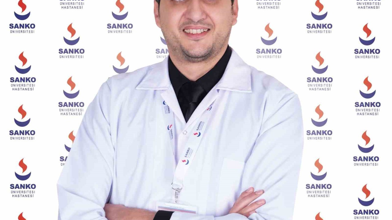 Dr. Öğr. Üyesi Melik: "Mide kanseri, sessiz ilerler ama erken teşhisle tedavi edilebilir"
