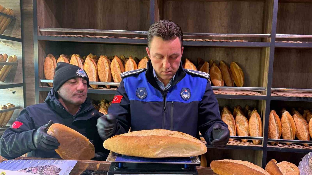 Bayburt’taki fırınlarda hijyen ve gramaj denetimi yapıldı
