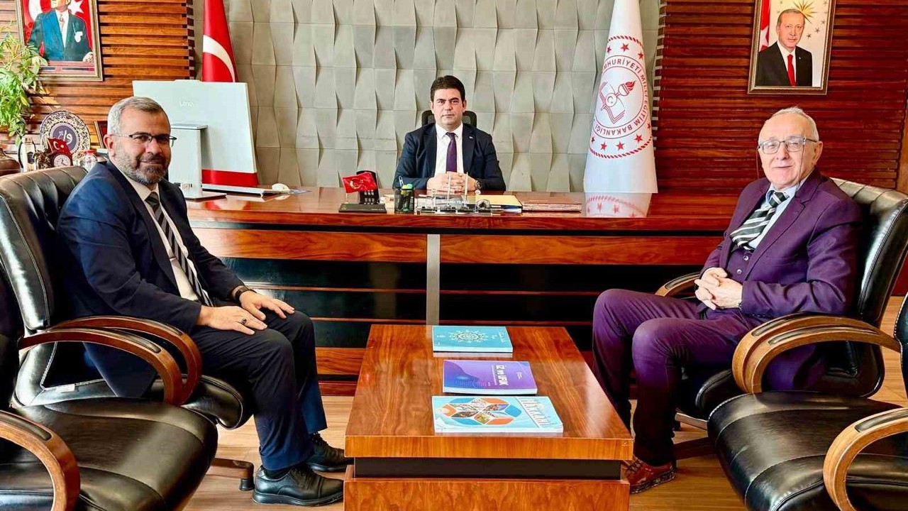 Hakkâri’nin hafızası kütüphanede yaşıyor
