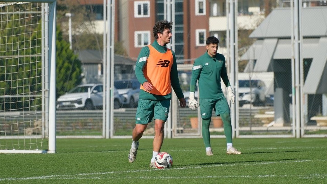 Bursaspor Aliağa FK maçı hazırlıklarına başladı
