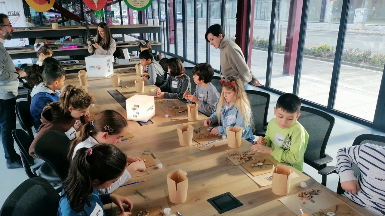 Nilüfer’de çocuklar sanatla iç içe
