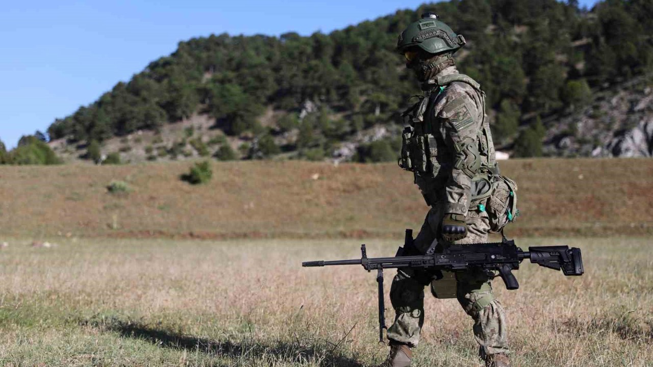 Zorlu testleri geçen ’modern makineli tüfek’ seri üretime hazır
