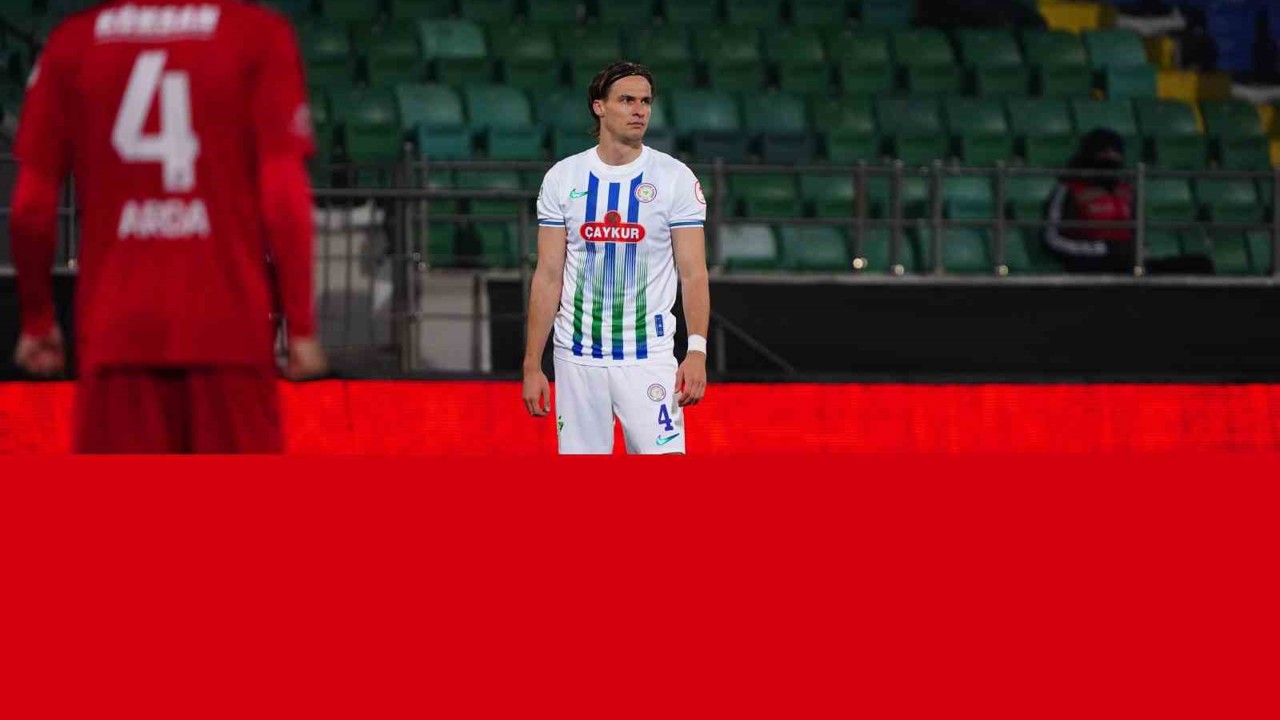 Ziraat Türkiye Kupası: Çaykur Rizespor: 2 - Gaziantep FK: 1 (İlk yarı)
