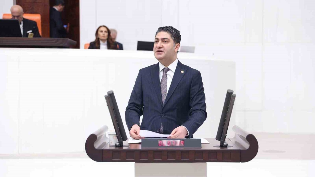 MHP’li Özdemir: "Türk ve Türkiye Yüzyılı hedefimizin gerçekleştirilmesi için tüm kurumlarımız üstün bir gayret içerisinde"
