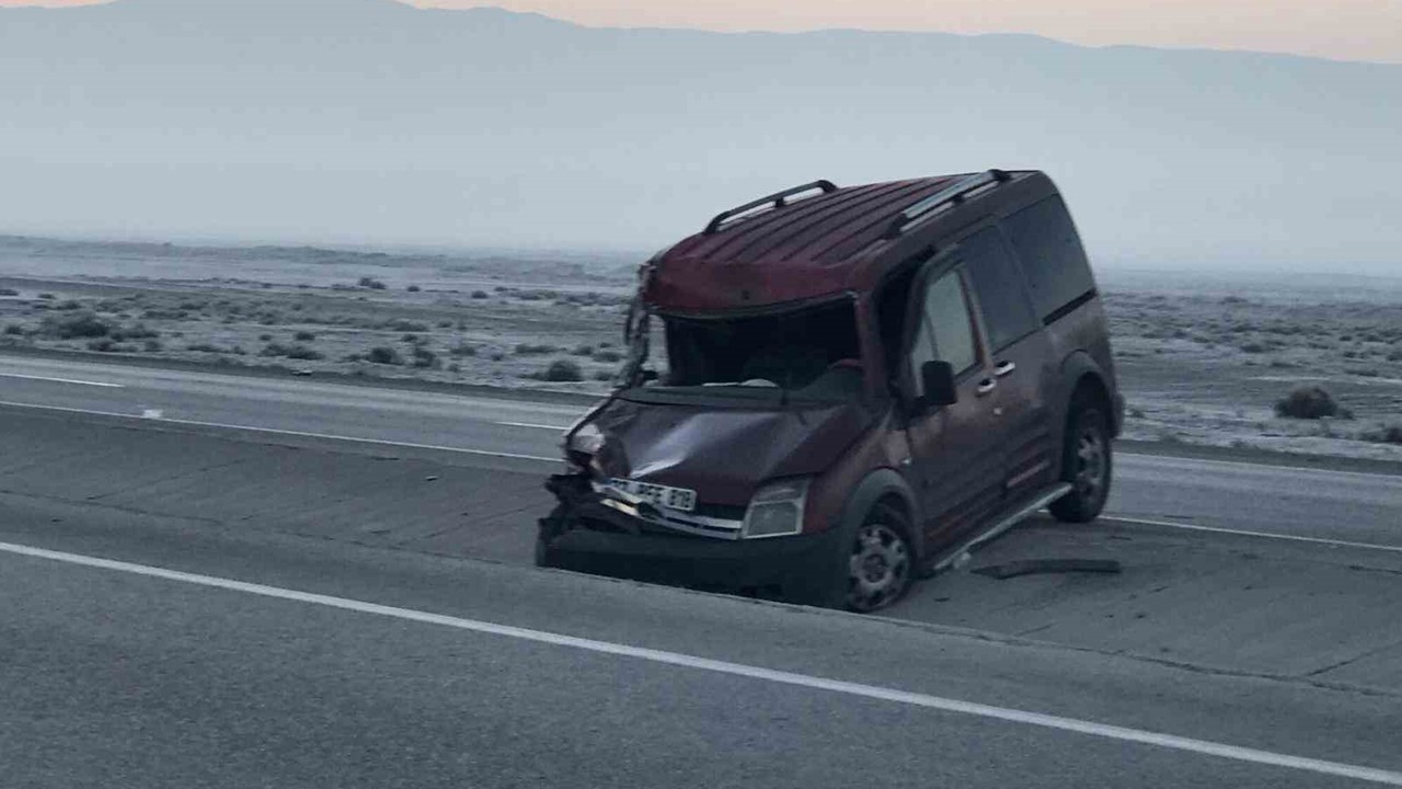 Konya’da hafif ticari araç takla attı: 1 yaralı
