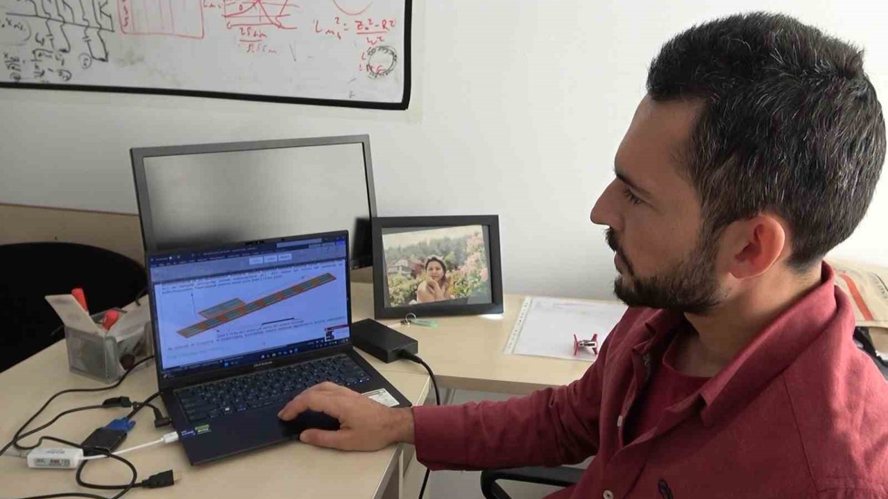 Hareket halindeki elektrikli araçlara kablosuz şarj projesi: "Hedef, araç durmadan menzili yüzde 10-20 yükseltmek"
