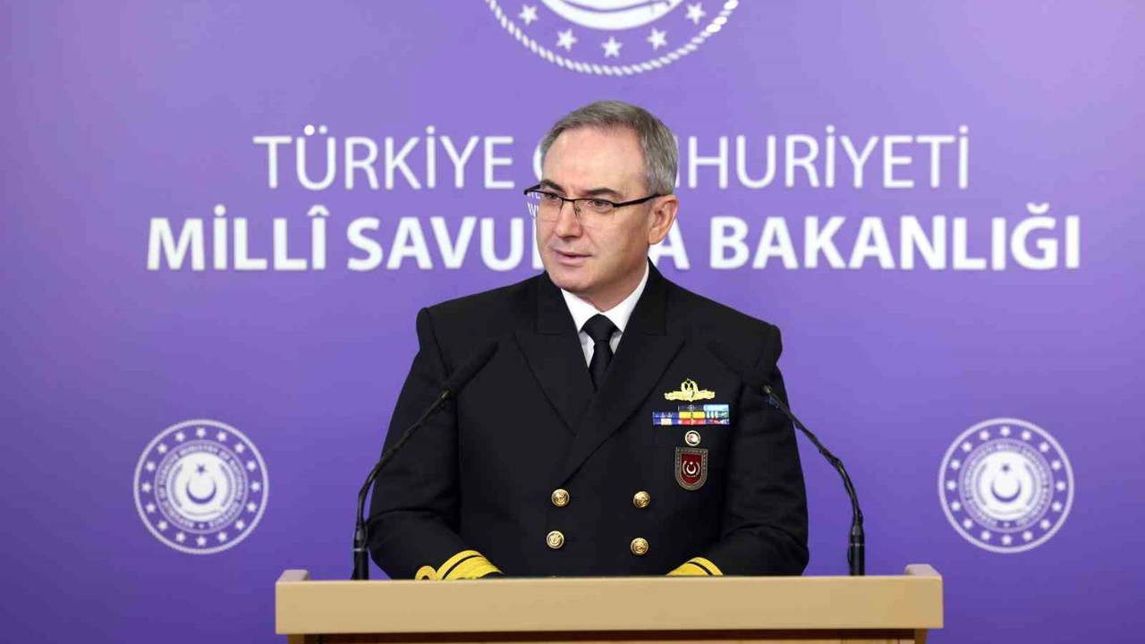 MSB: "İHA, F-16 uçaklarımız tarafından takip edilmiş, prosedürlerin tamamlanmasını müteakip en uygun yerde kontrollü bir müdahaleyle düşürülmüştür"
