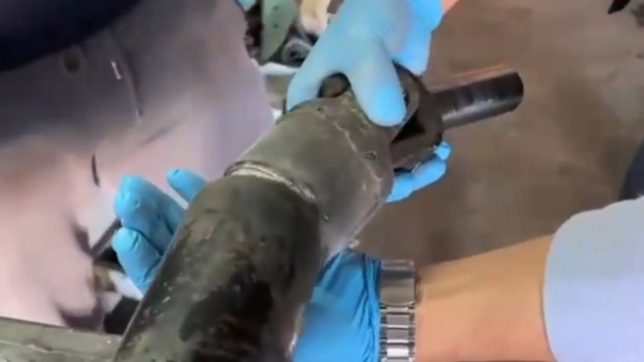 Antalya’da otomobilin şaftına gizlenmiş 17 kilogram metamfetamin ele geçirildi
