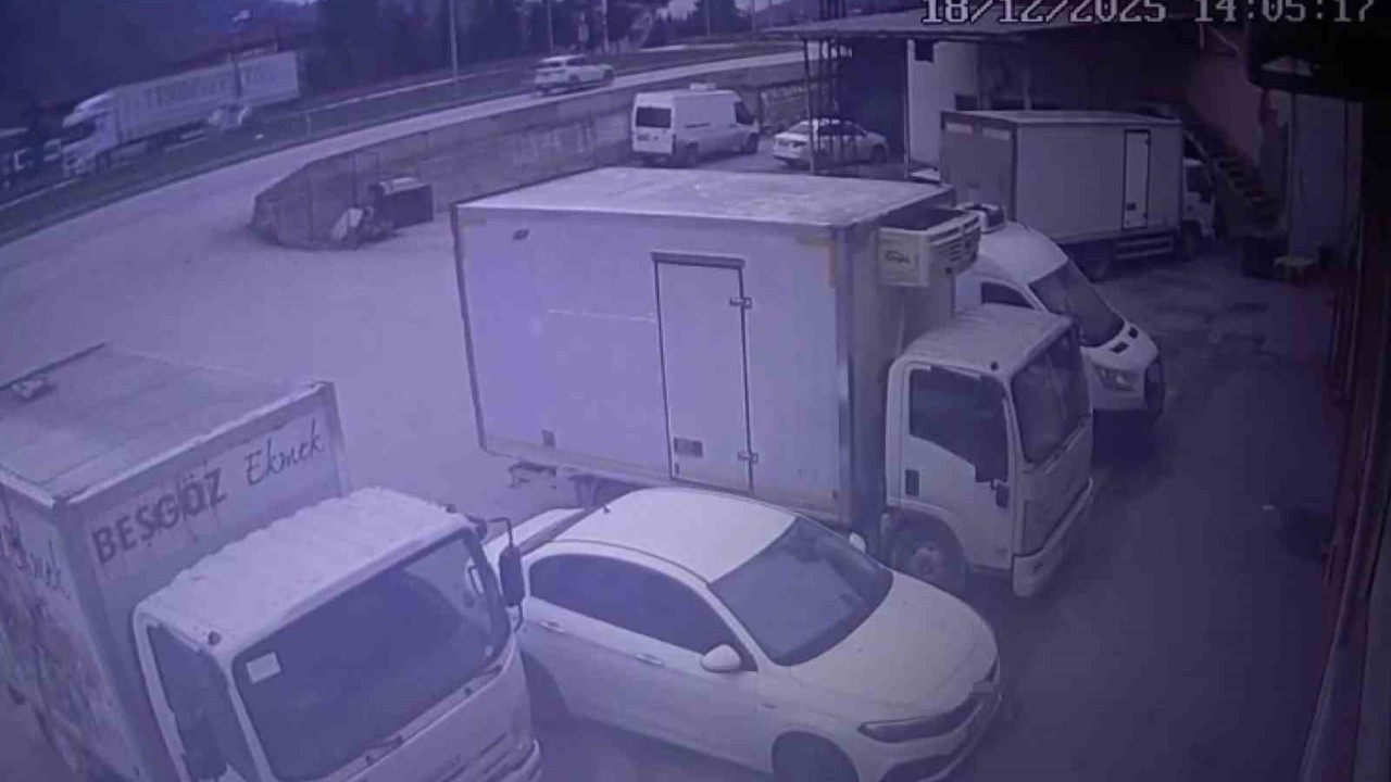 Genç avukatın hayatını kaybettiği feci kaza kamerada
