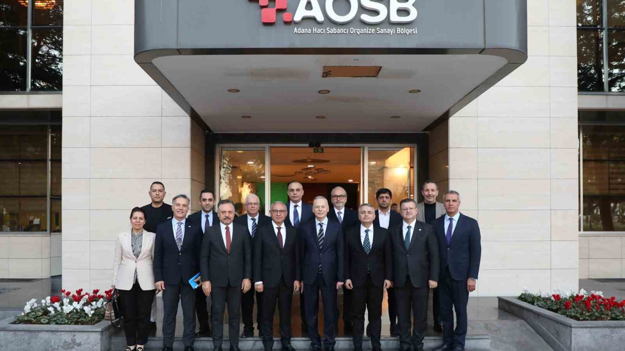 AOSB Başkanı Sütcü: "Sanayicinin ihtiyaçlarını önceleyen bütüncül bir yönetim anlayışı benimsiyoruz"
