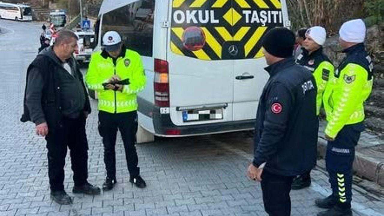 Erzincan’da servis araçlarına denetim
