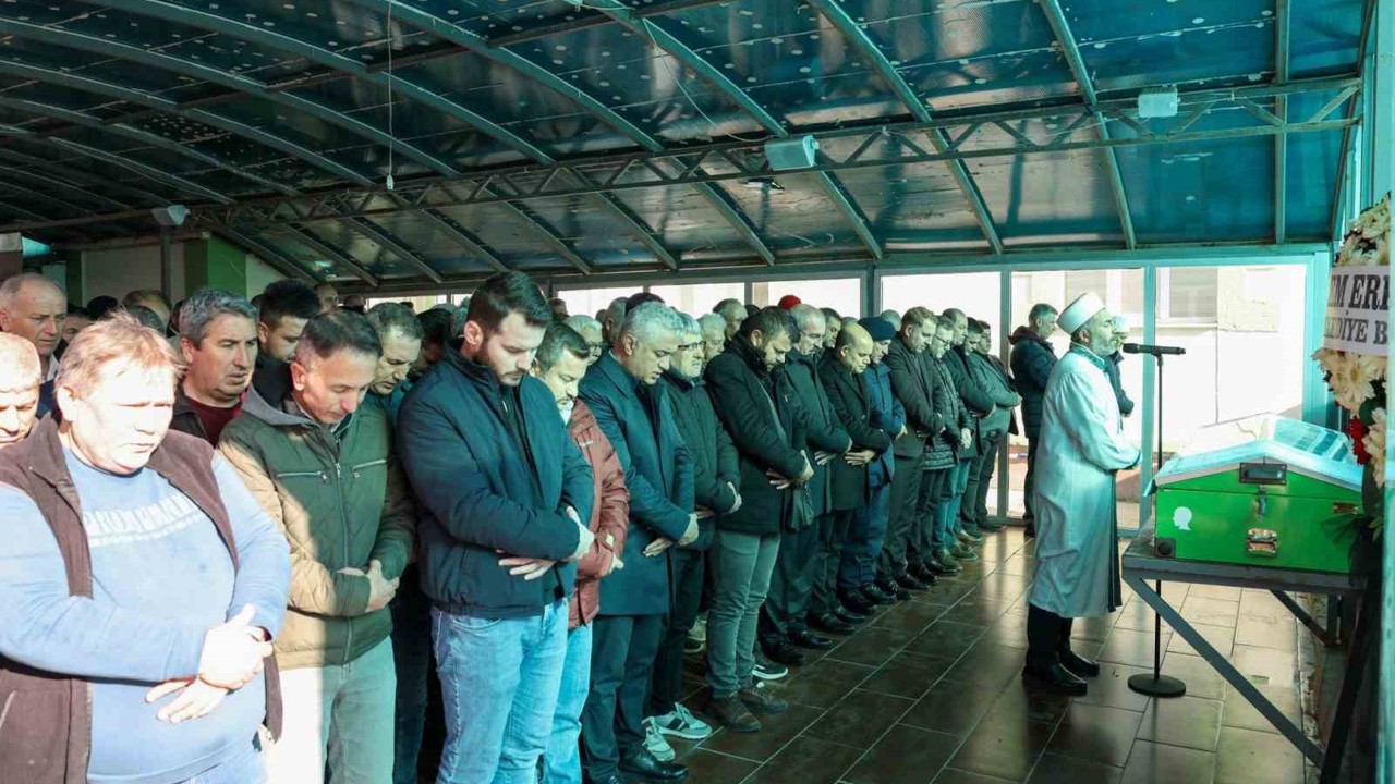 Şehit Babası Mustafa Bayraktar son yolculuğuna uğurlandı
