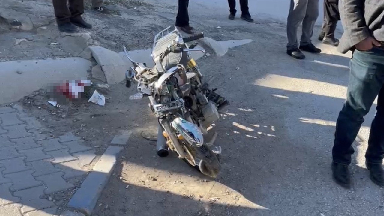 Adıyaman’da motosiklet ile otomobil çarpıştı: 1 yaralı
