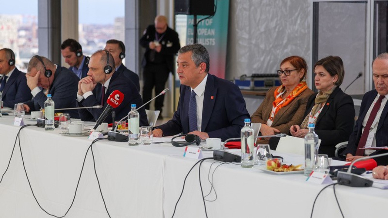 CHP lideri Özel’den İngiltere’ye sitem: "İşçi Partisi Erdoğan’la, Erdoğan’ın beklediğinin üzerinde bir dayanışma gösteriyor, bunu kabul edemeyiz"
