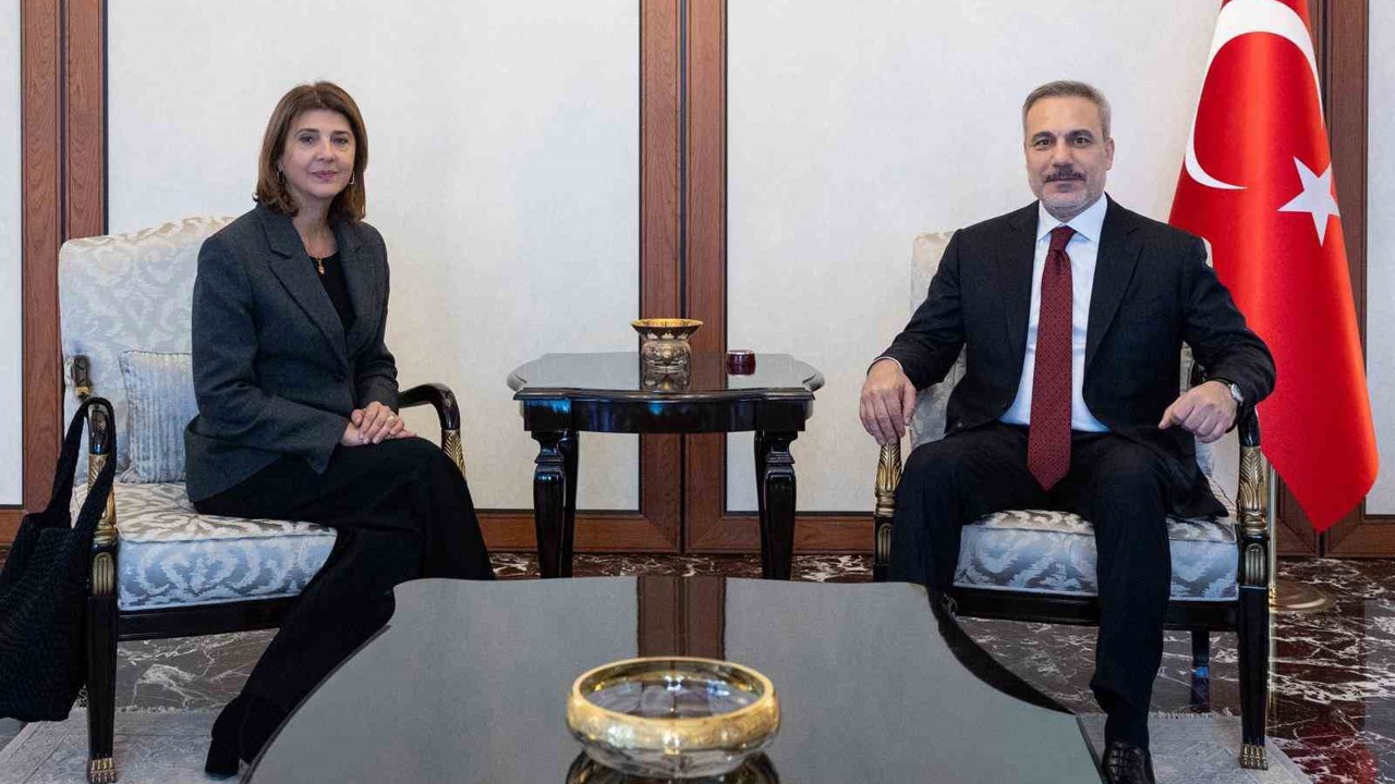 Bakan Fidan, BM Genel Sekreteri’nin Kıbrıs Şahsi Temsilcisi’ni kabul etti
