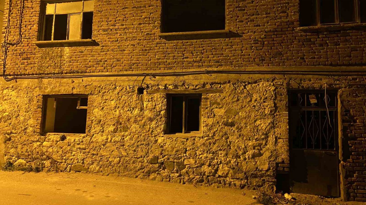 Bursa’da yaşlı adam evinde ölü bulundu
