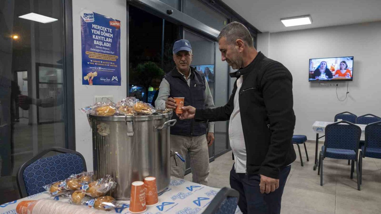 Mersin’de emekçilere ücretsiz çorba
