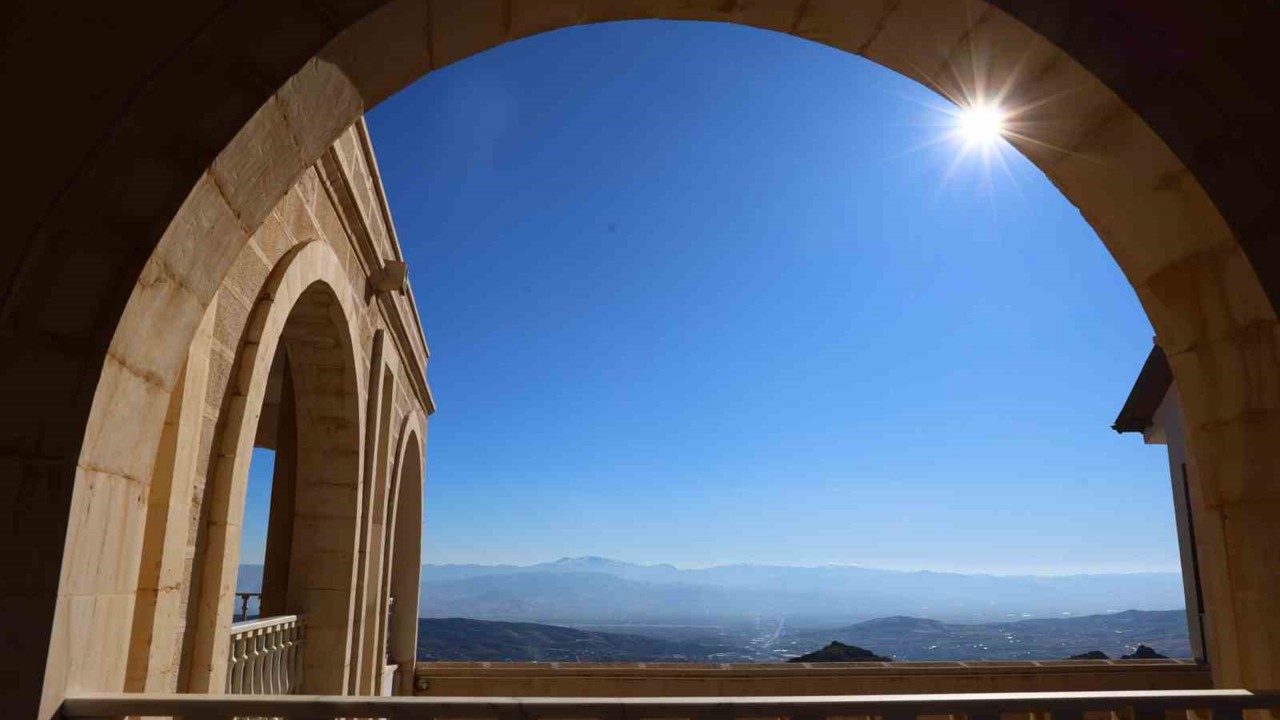 Medeniyetler beşiği Harput’ta bahar havası
