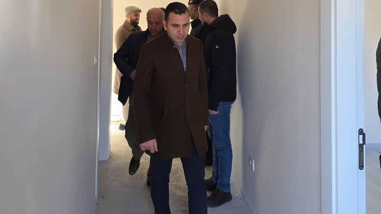 Kaymakam Algın, köy evleri inşaatlarını inceledi
