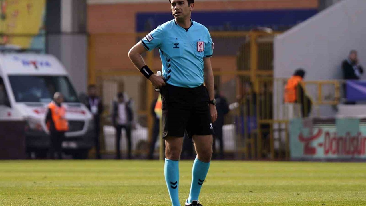 Kayserispor - Konyaspor maçını Ömer Tolga Güldibi yönetecek
