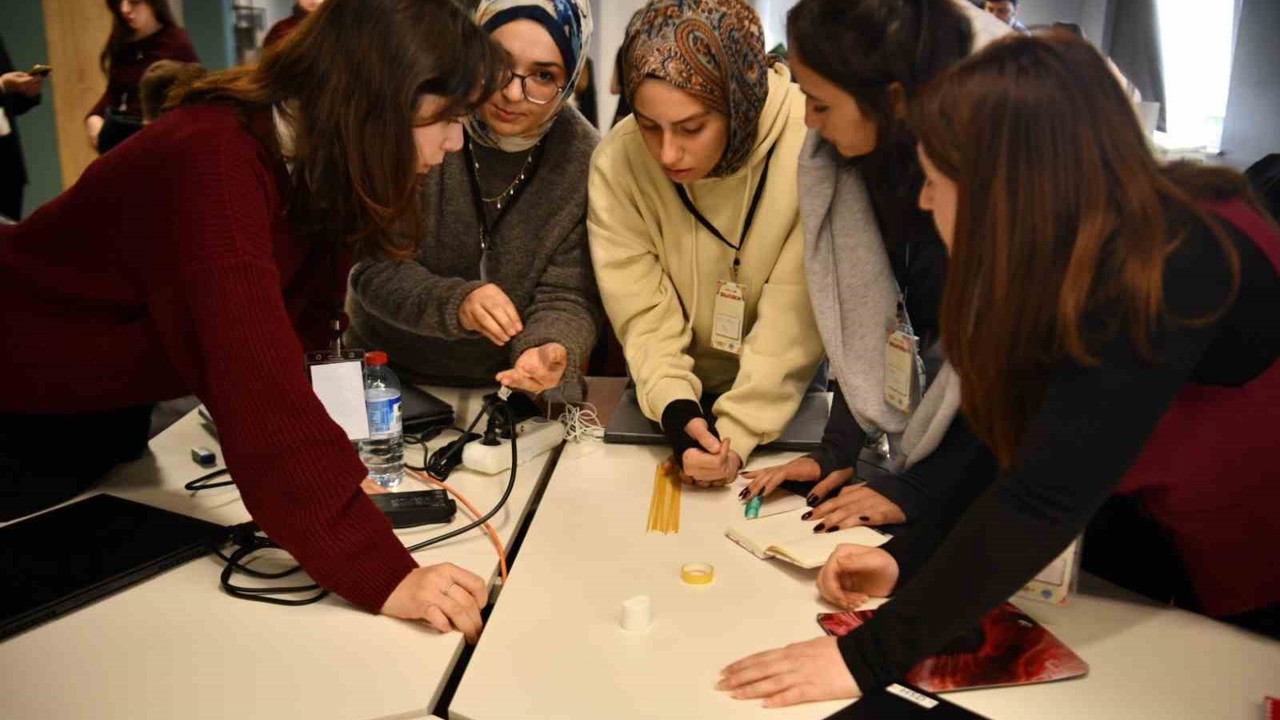 Sakarya Üniversitesinde "IdeaFusion" etkinliği düzenlendi

