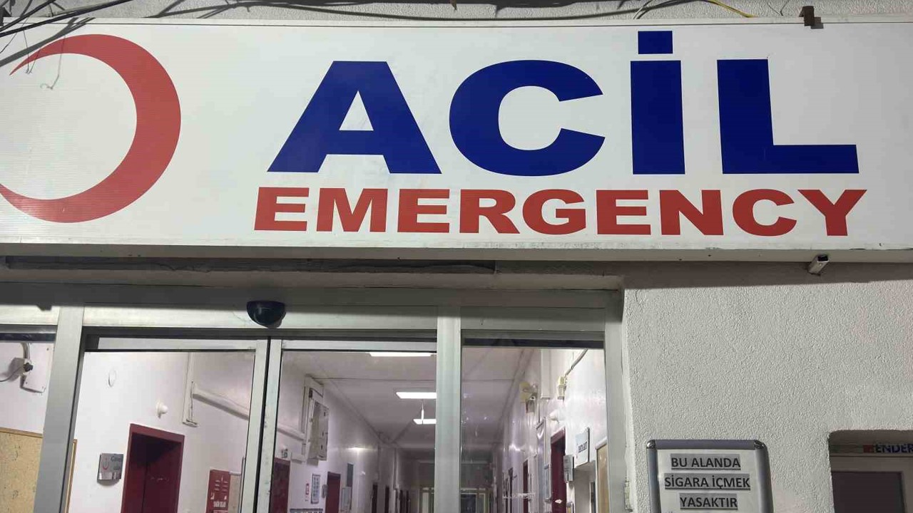 Mazıdağı’nda liseliler arasında bıçaklı kavga: 2 öğrenci yaralandı
