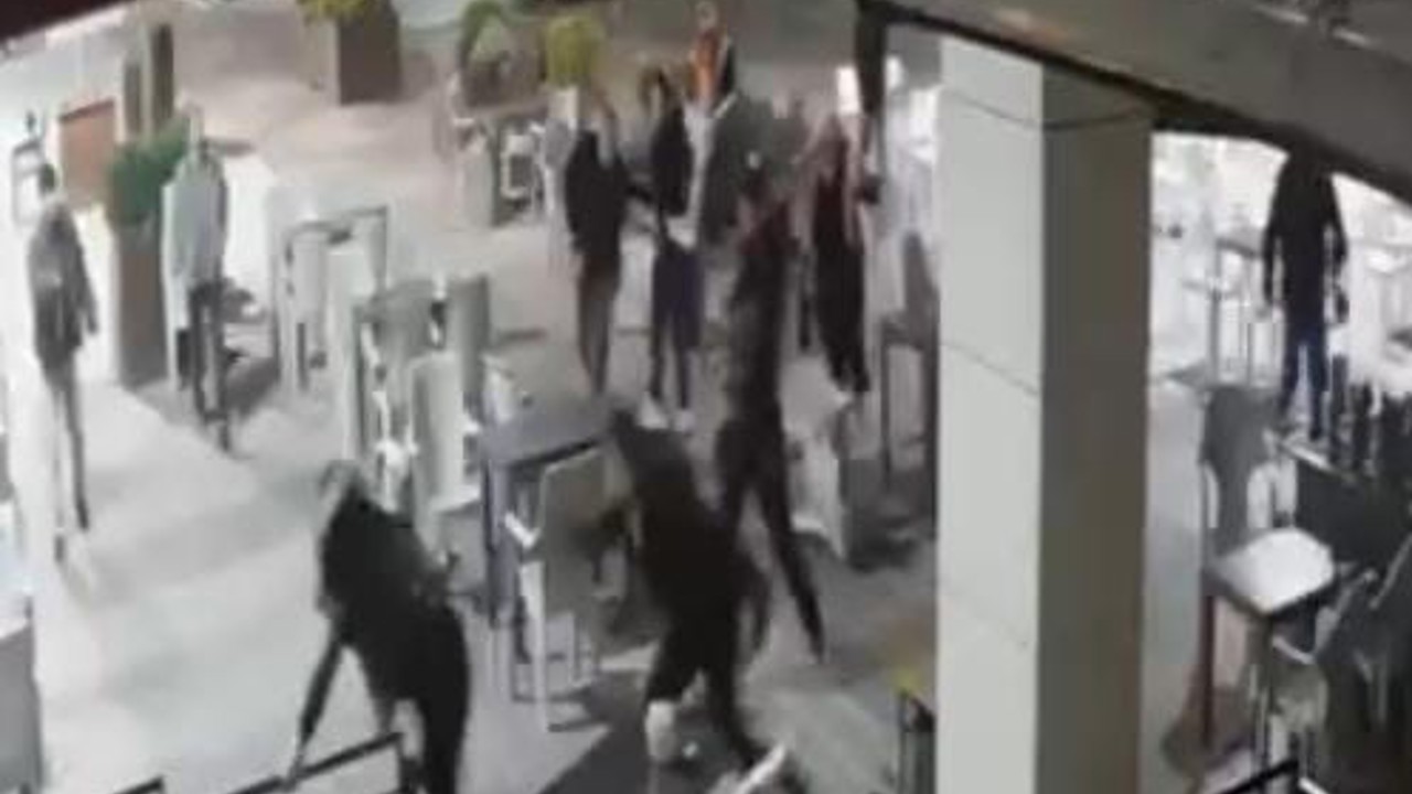 Bursa’da baba-oğuldan kan donduran saldırı...
