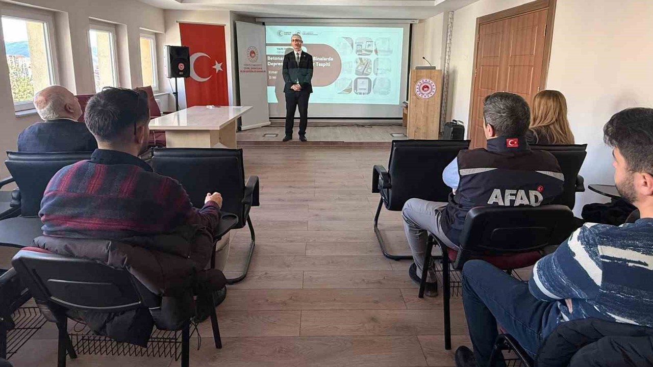 Bayburt’ta teknik personele hasar tespit eğitimi verildi

