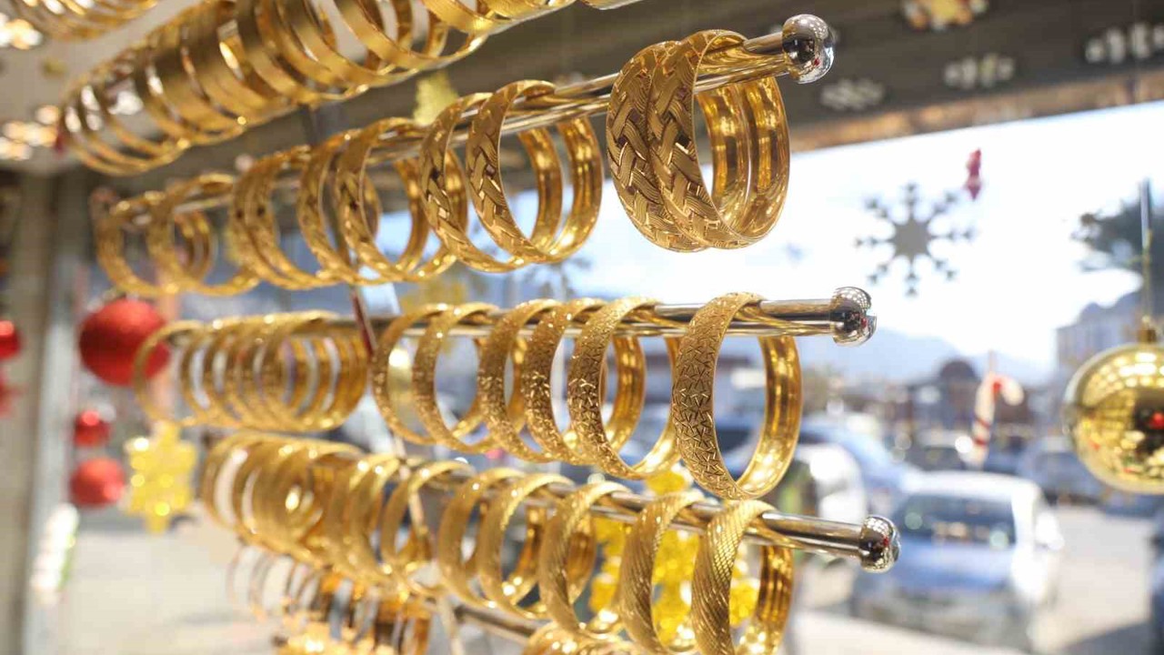 Savaşlardan ve kaostan beslenerek fiyatı yükselen altının 2026 yılında da yükselişini sürdürmesi bekleniyor
