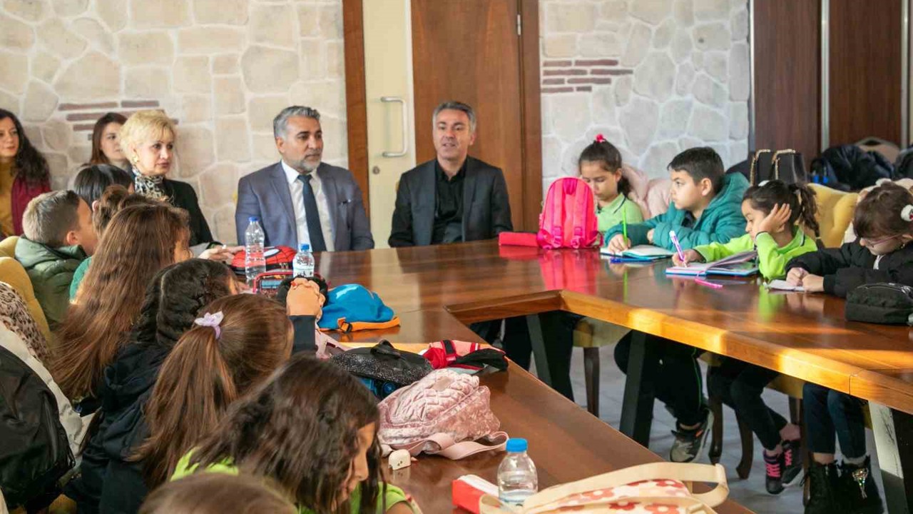 Yerli Malı Haftası’nın önemi öğrencilere anlatıldı
