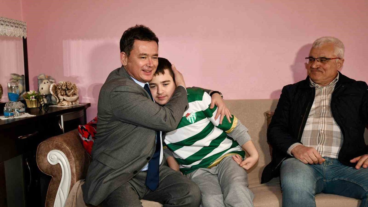 Başkan Aydın, özel bireyin mutluluğuna ortak oldu
