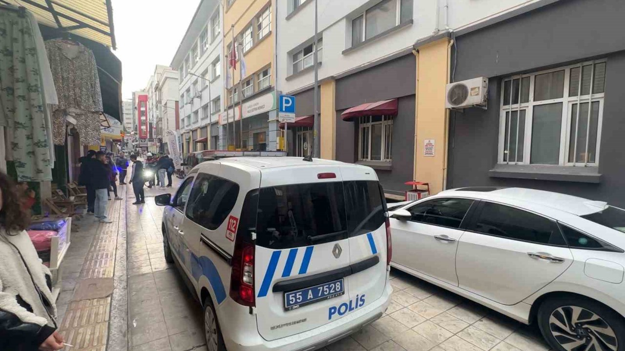 Samsun’da gençler arasında kavga: 1 yaralı
