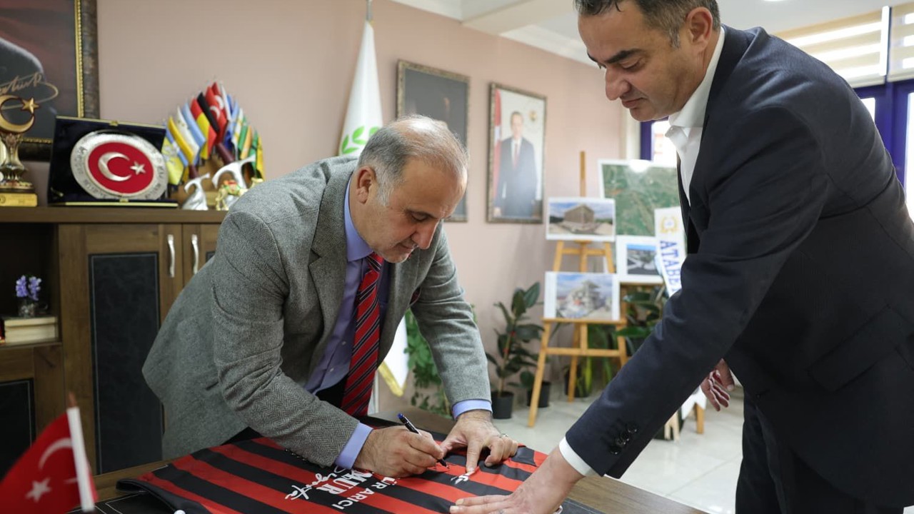 Başkan Arıcı Koçarlı Belediyespor için seferberlik başlattı
