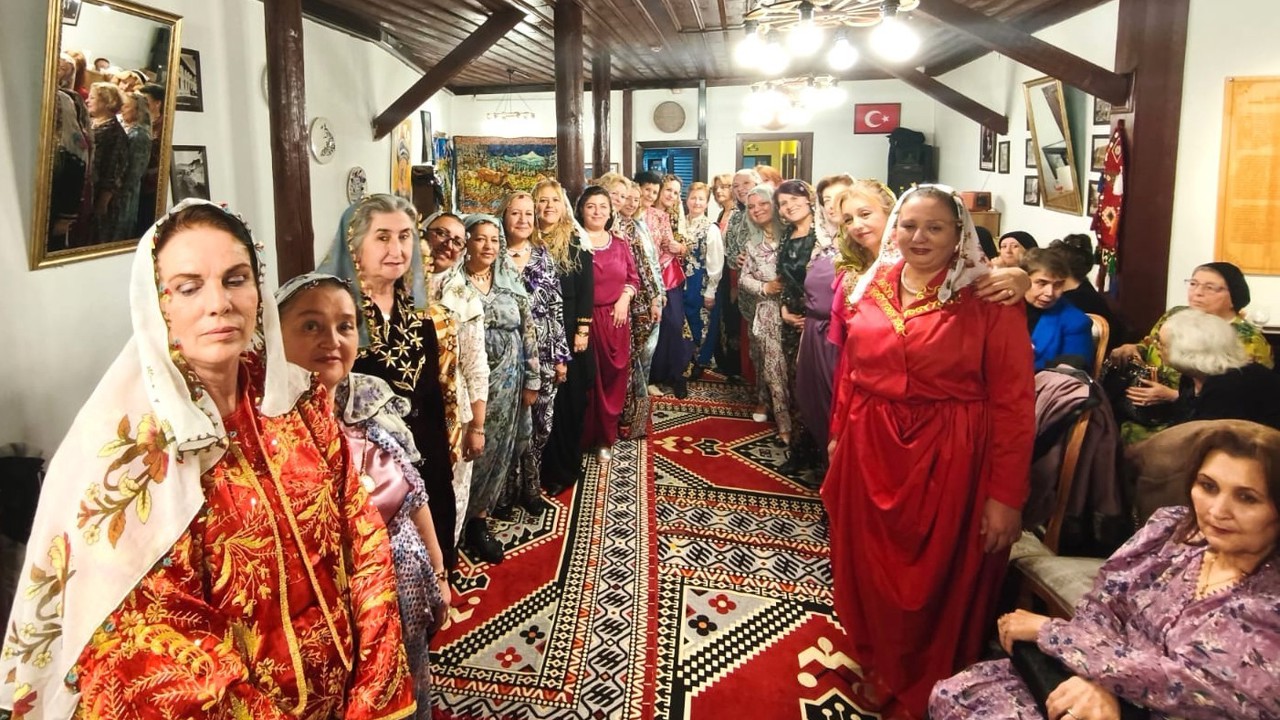 Kütahya’da ’Şalvar Gecesi’yle gelenekler yaşatıldı
