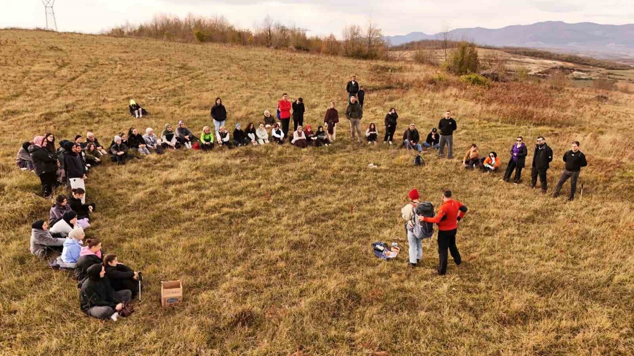 İlkadım’ın gençleri doğada buluştu
