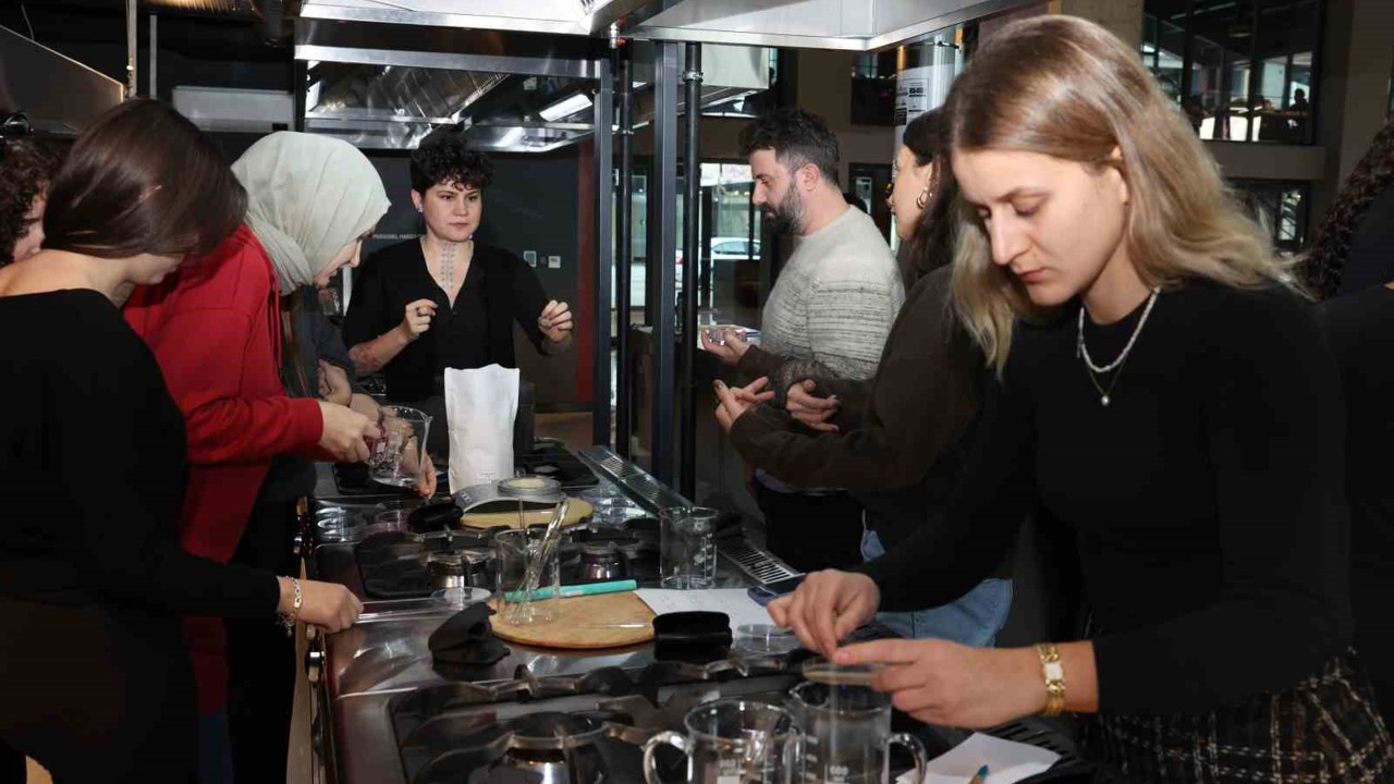 Pancar Deposu’nda biyoplastik atölyesi düzenlendi
