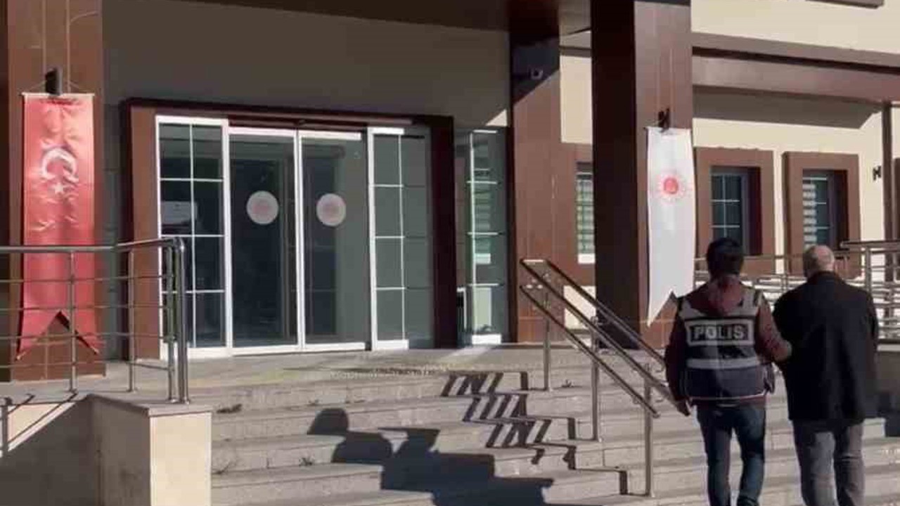 Kastamonu’da firari şahsı polis yakaladı
