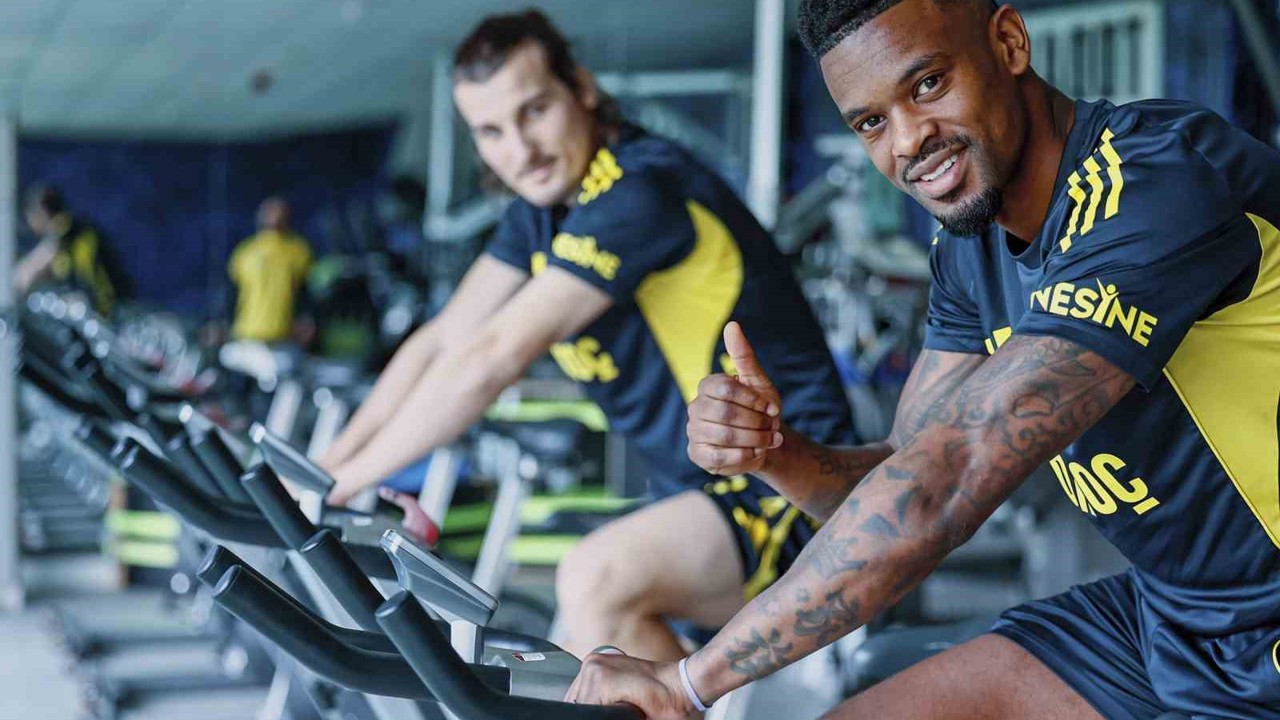 Fenerbahçe, Beşiktaş derbisi hazırlıklarına başladı
