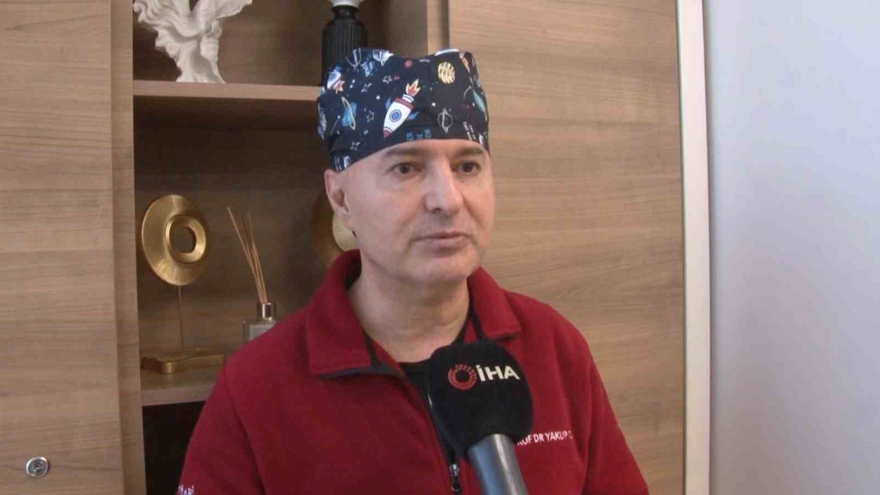 Uzmanlar uyarıyor, estetikte ‘Yapay zeka’ etkisi: "Telefonlarıyla yaptıkları değişiklikleri bizden bekliyorlar"
