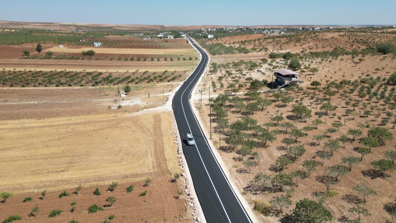 Şanlıurfa kırsalında bin 296 kilometrelik yol çalışması
