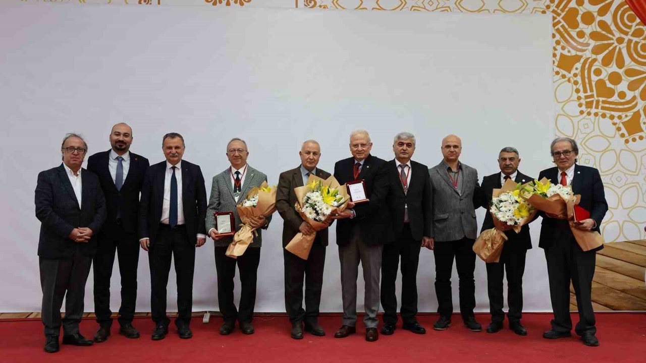 Yunusemre’de kırsal kalkınma ve kooperatifçilik masaya yatırıldı
