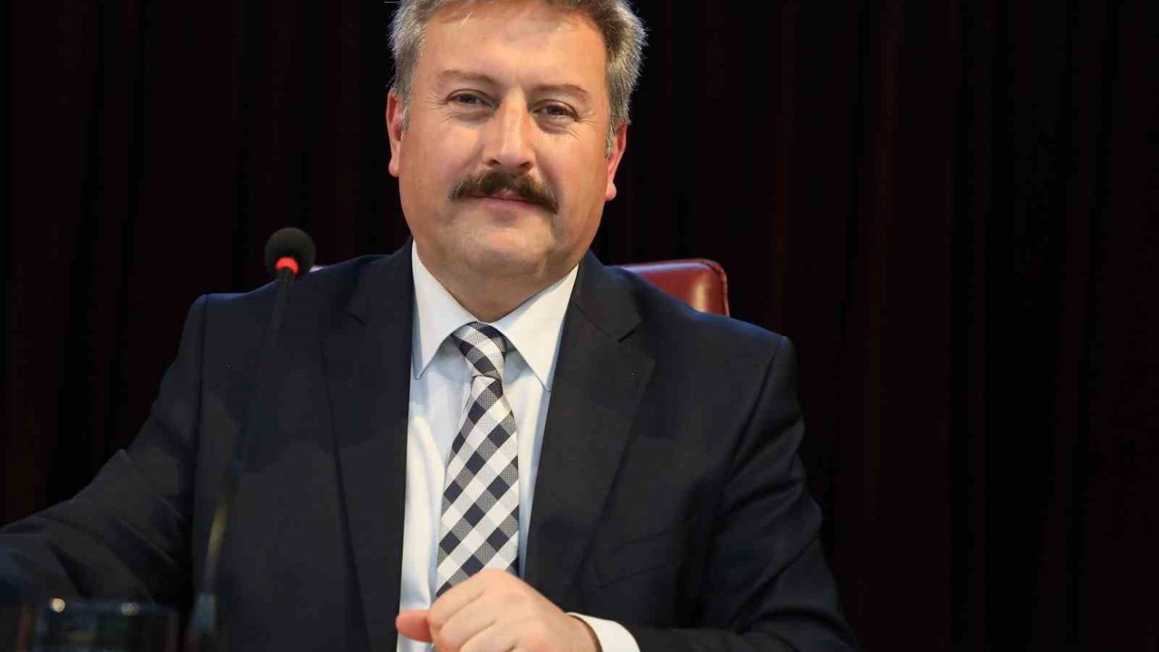 Melikgazi Belediyesi 2025 yılında 780 adet işletmeye ruhsat verdi
