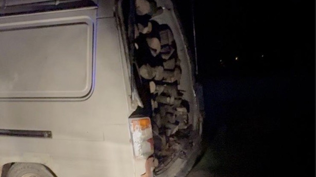 Gönen ve Manyas sınırında odun hırsızlığına suçüstü
