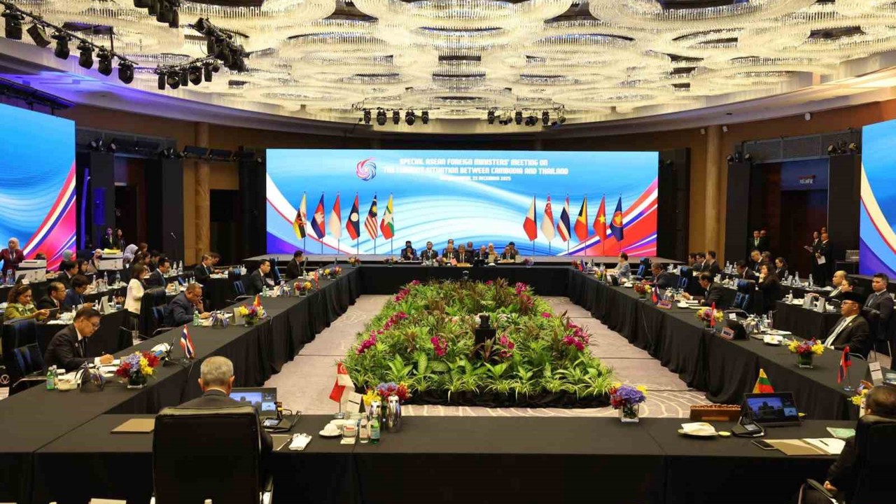 Tayland’dan Kamboçya’ya ateşkes için 3 şart
