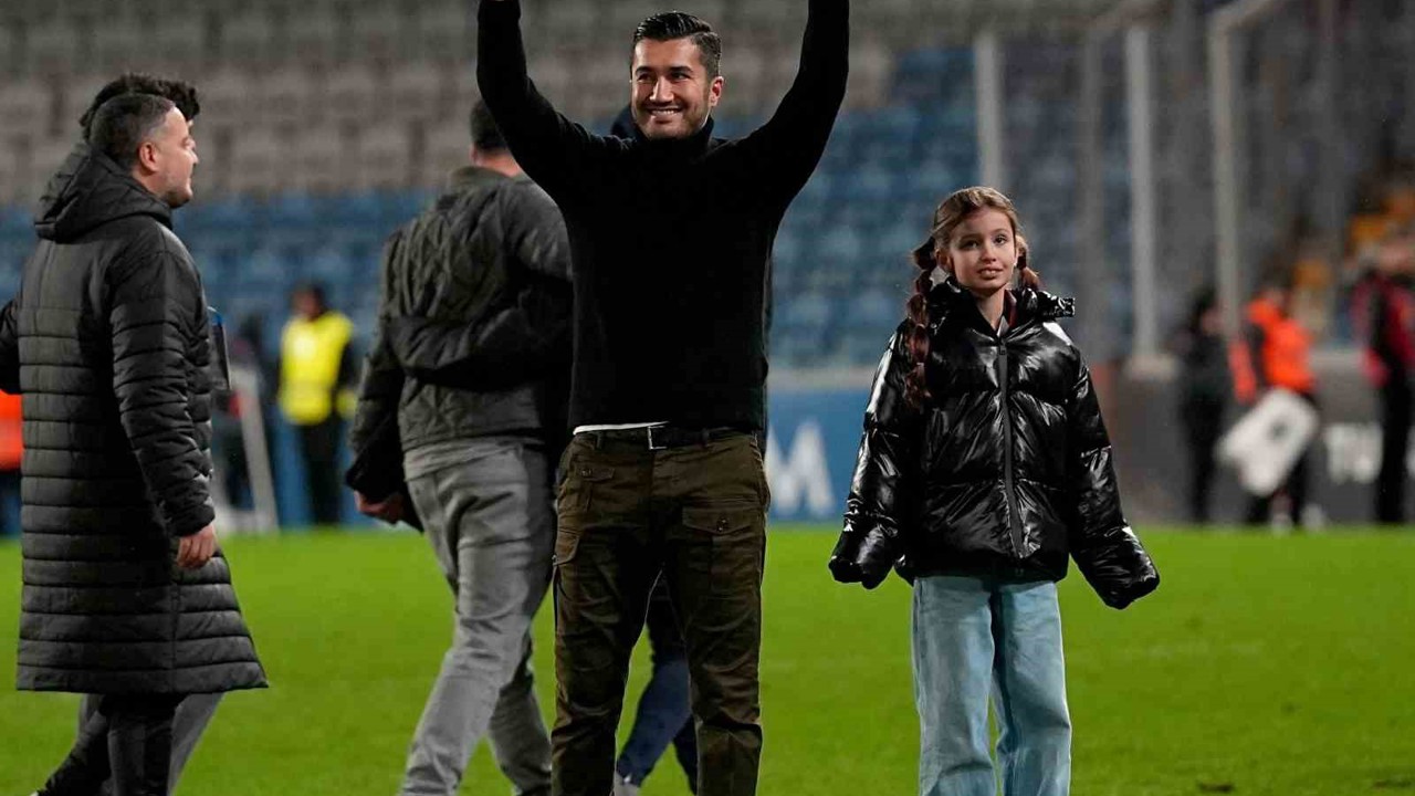 Nuri Şahin: "Başakşehir’in hak etiği yer 7. sıra değil"
