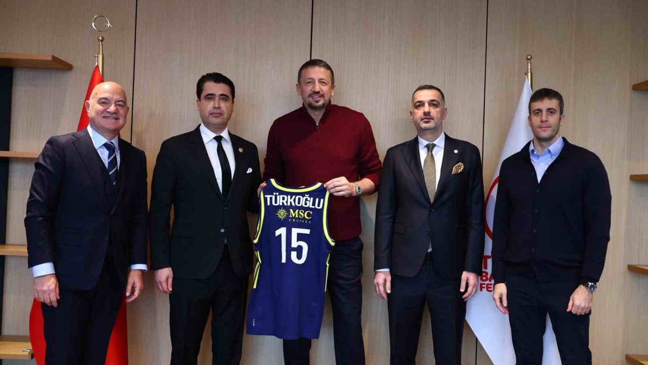 Fenerbahçe’den TBF Başkanı Hidayet Türkoğlu’na ziyaret
