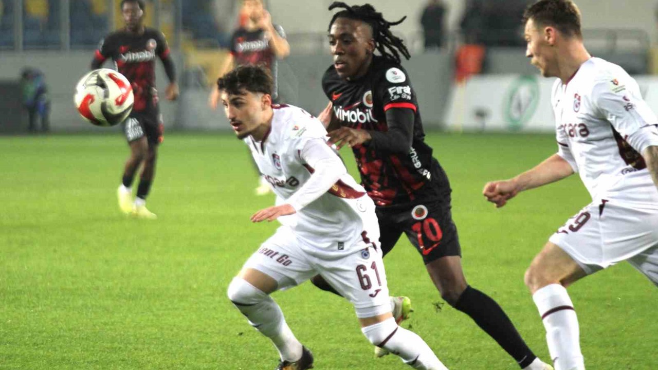 Trendyol Süper Lig: Gençlerbirliği: 4 - Trabzonspor: 3 (Maç sonucu)
