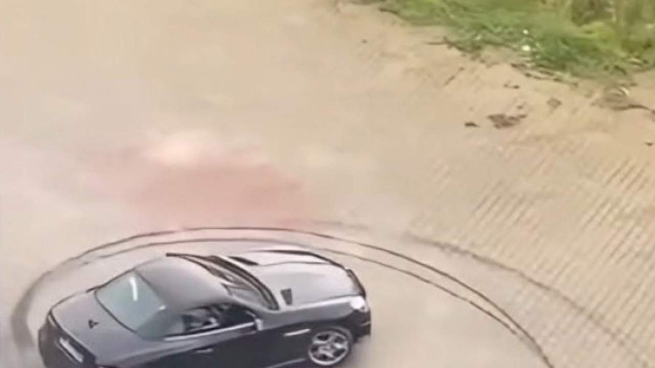 Maltepe’de hastane otoparkında "drift" atan şahsa 48 bin lira ceza
