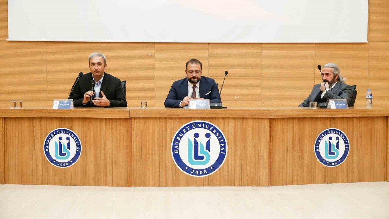 Sarıkamış Harekâtı’nın 111’inci yılı dolayısıyla Bayburt’ta panel düzenlendi

