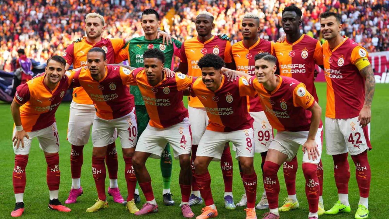 Galatasaray ligin ilk yarısını lider tamamladı
